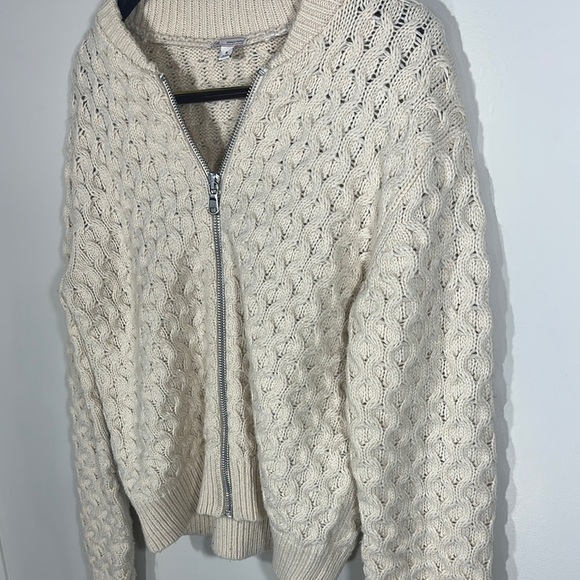 GAP Cream Cable Knit Cardigan Sweater full zip size Medium Cardigan - Picture 2 of 5